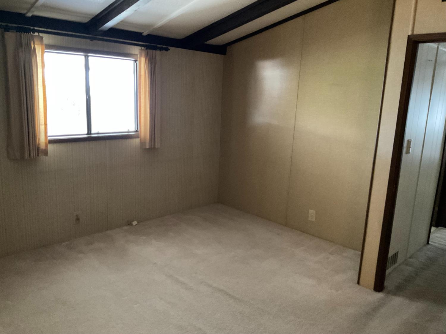 1001 Sylmar Ave #167, Clovis, CA 93612