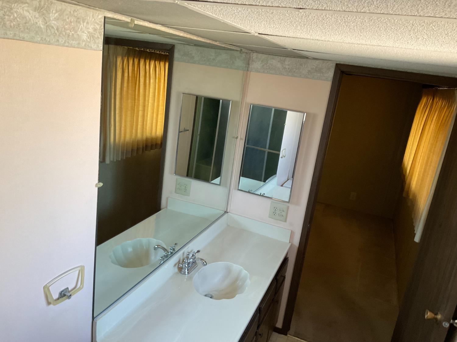 1001 Sylmar Ave #167, Clovis, CA 93612