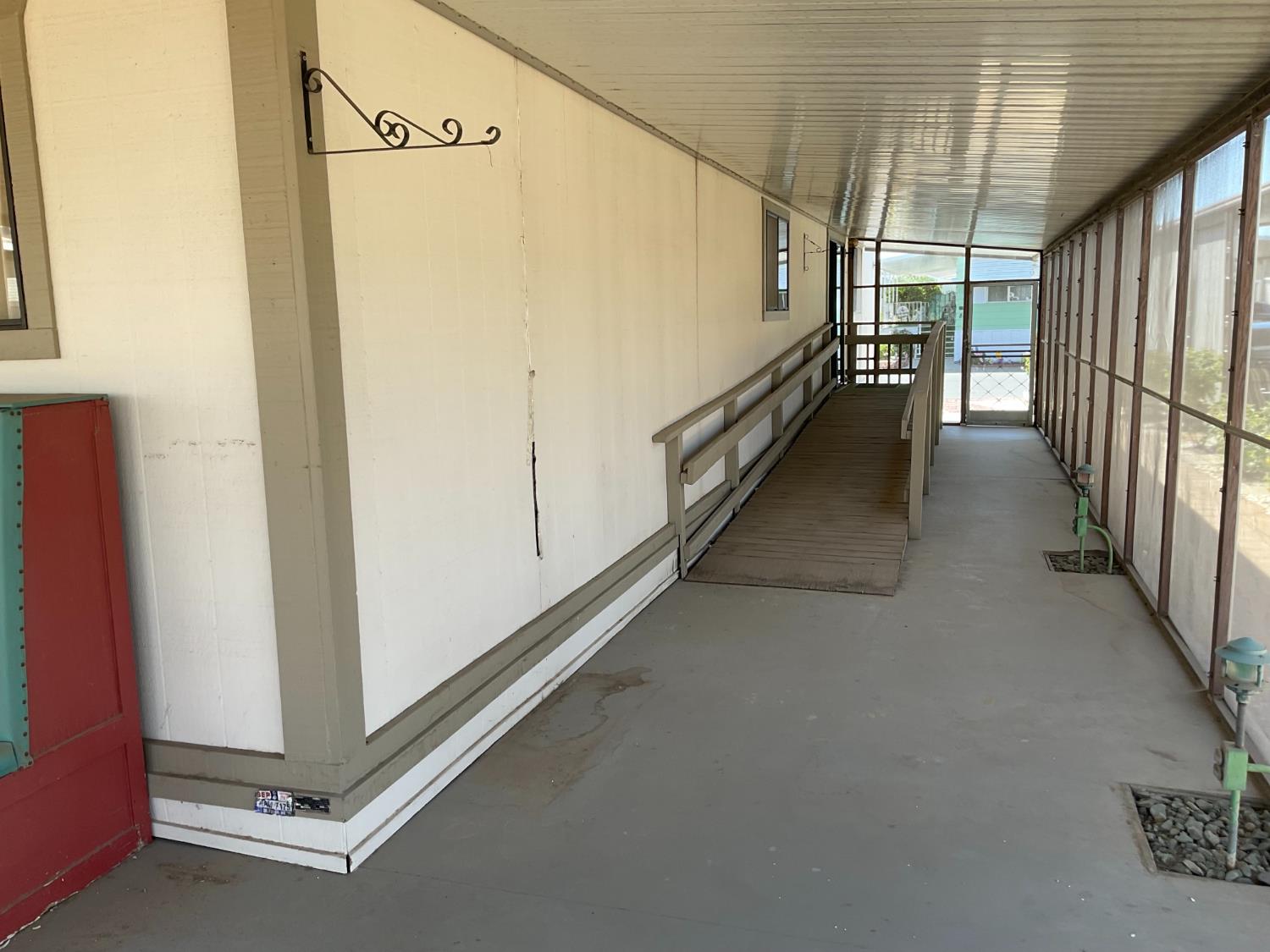 1001 Sylmar Ave #167, Clovis, CA 93612