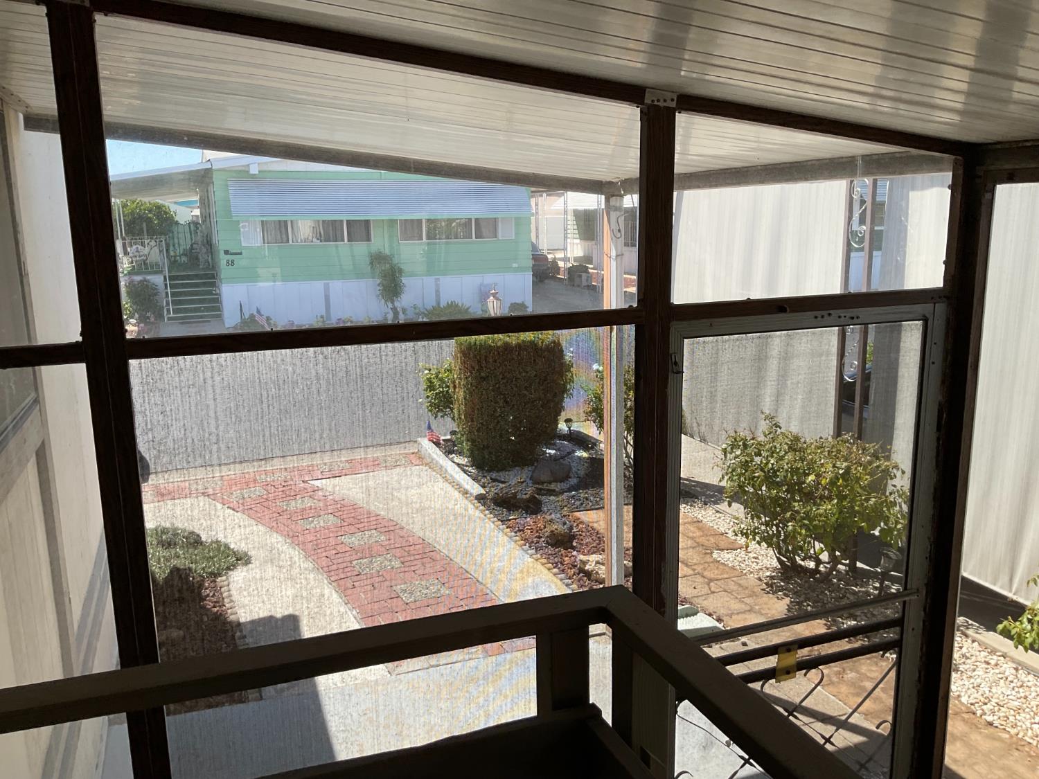 1001 Sylmar Ave #167, Clovis, CA 93612