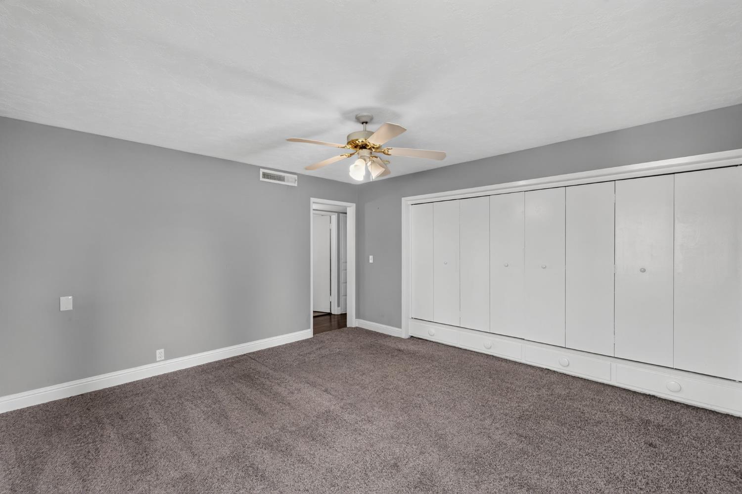 121 N Armstrong Ave, Fowler, CA 93625