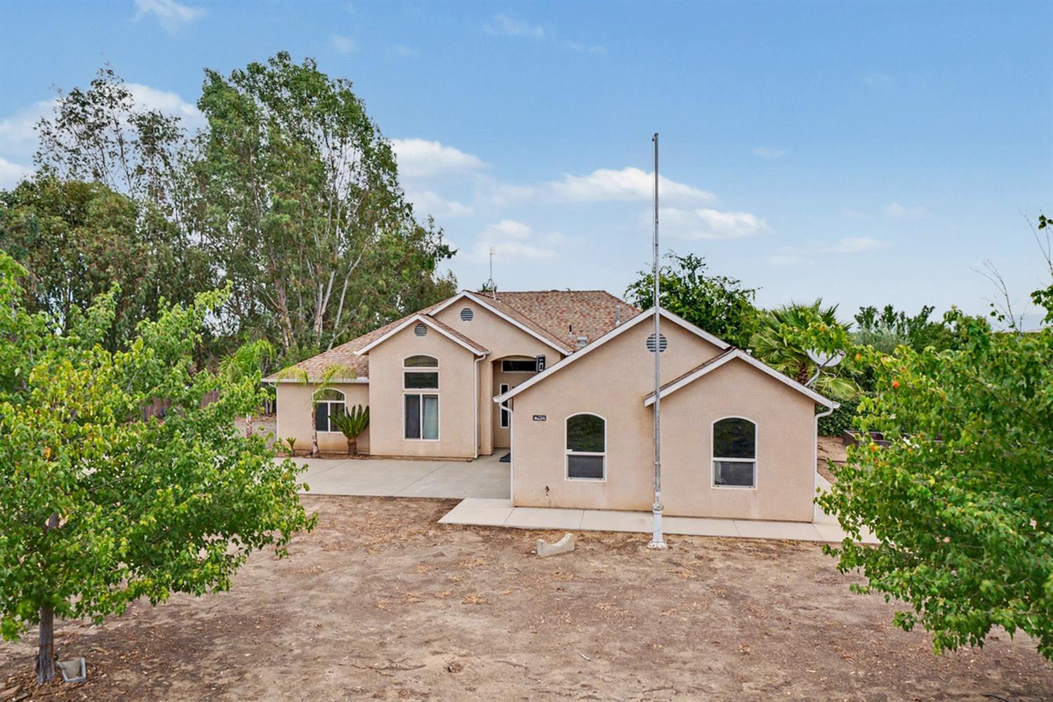 28903 Avenue 22, Madera, CA 93638