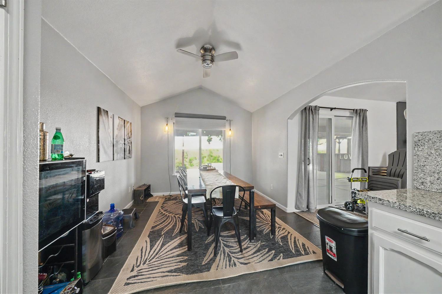 28903 Avenue 22, Madera, CA 93638