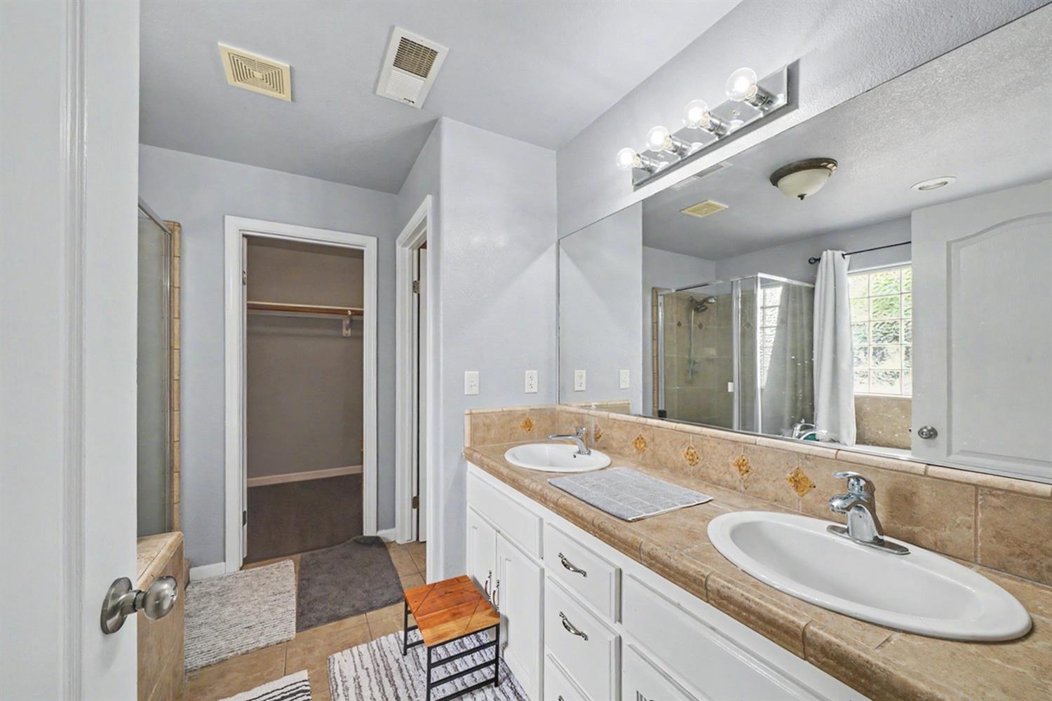 28903 Avenue 22, Madera, CA 93638