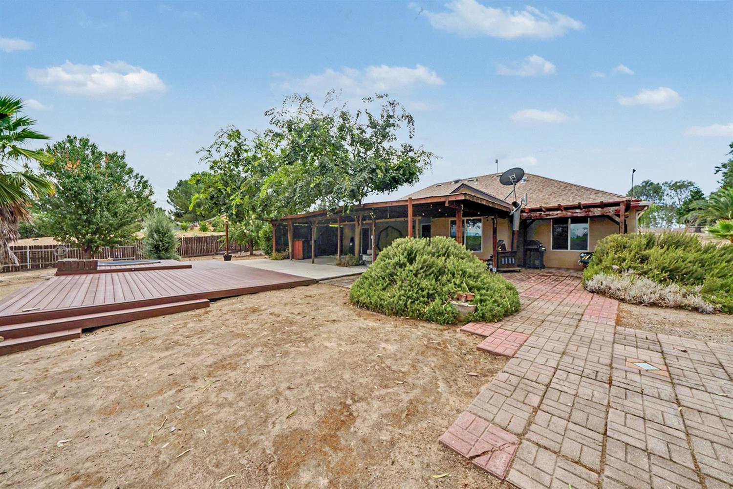 28903 Avenue 22, Madera, CA 93638