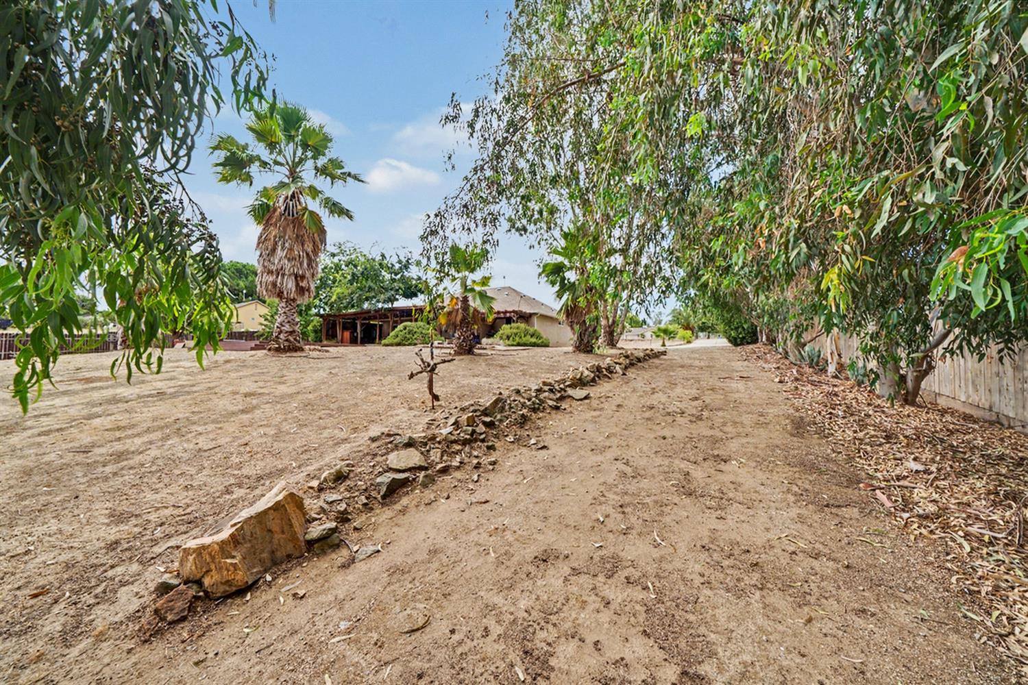 28903 Avenue 22, Madera, CA 93638