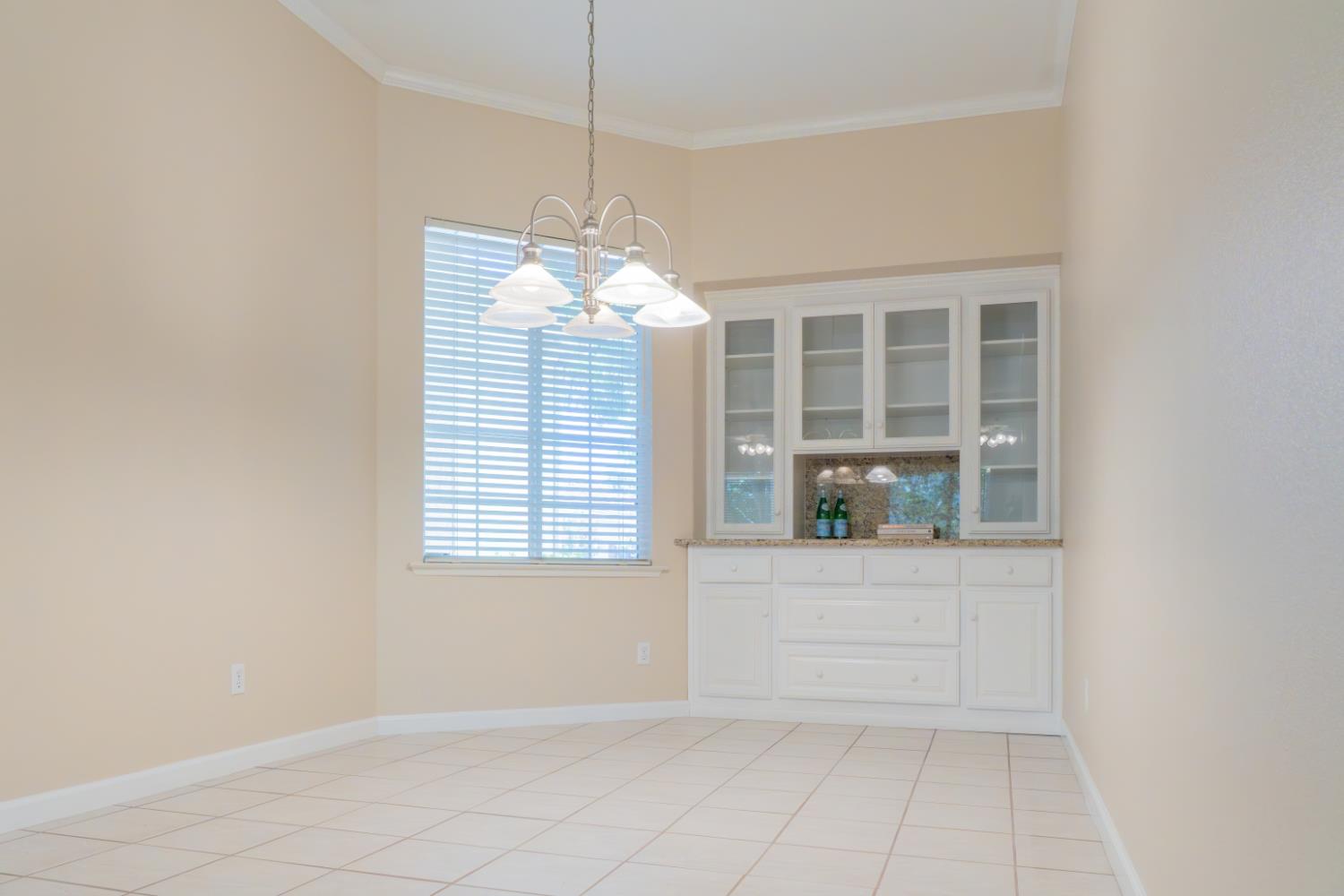 2629 E Sage Way, Fresno, CA 93720