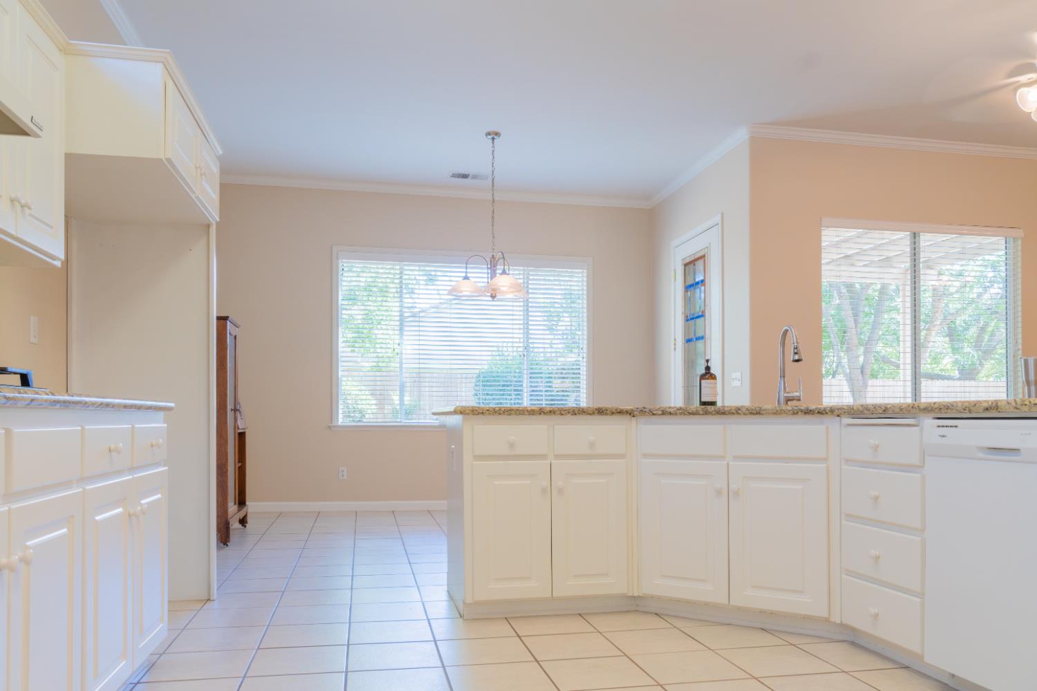 2629 E Sage Way, Fresno, CA 93720