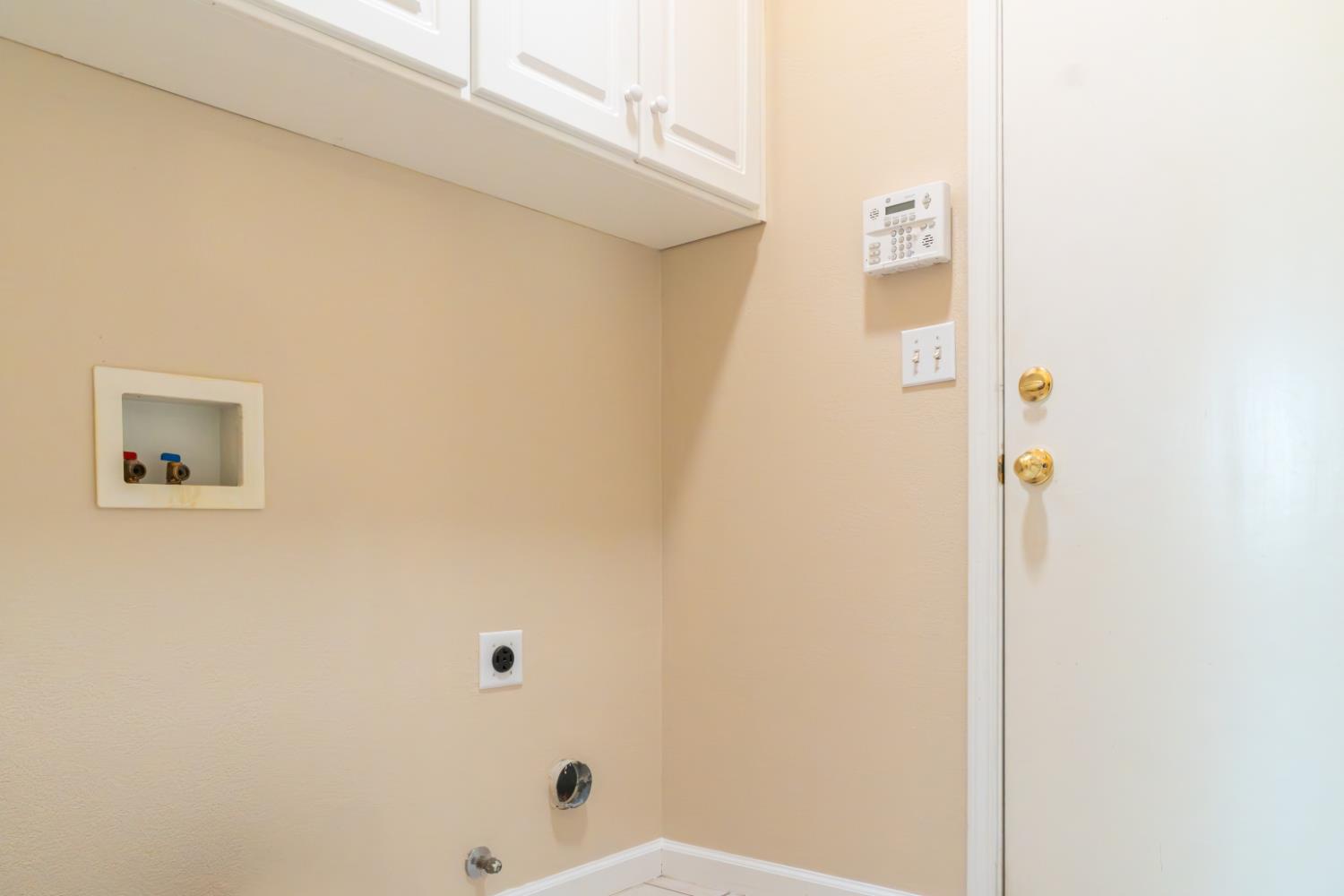 2629 E Sage Way, Fresno, CA 93720