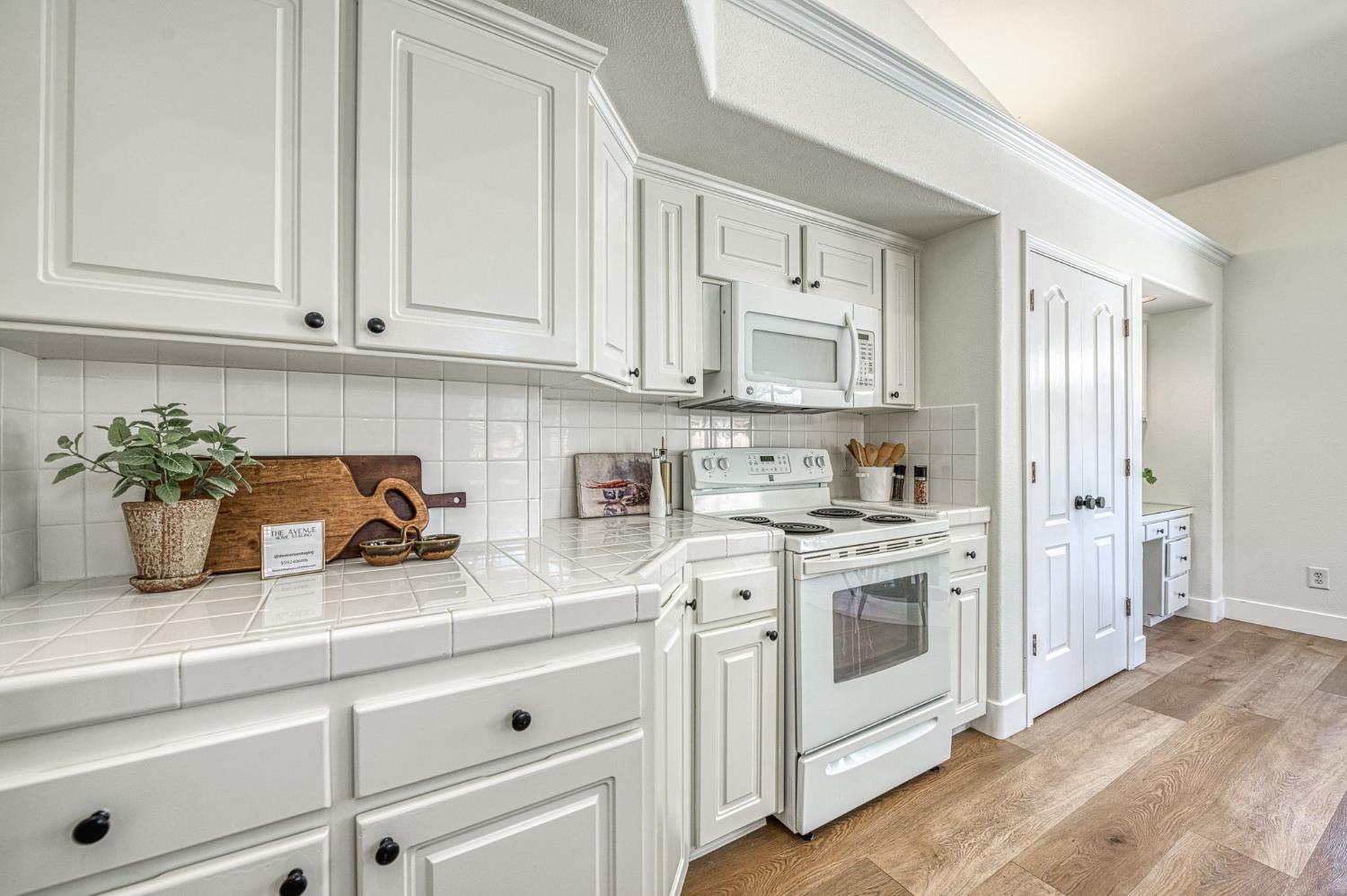 862 McArthur, Clovis, CA 93611