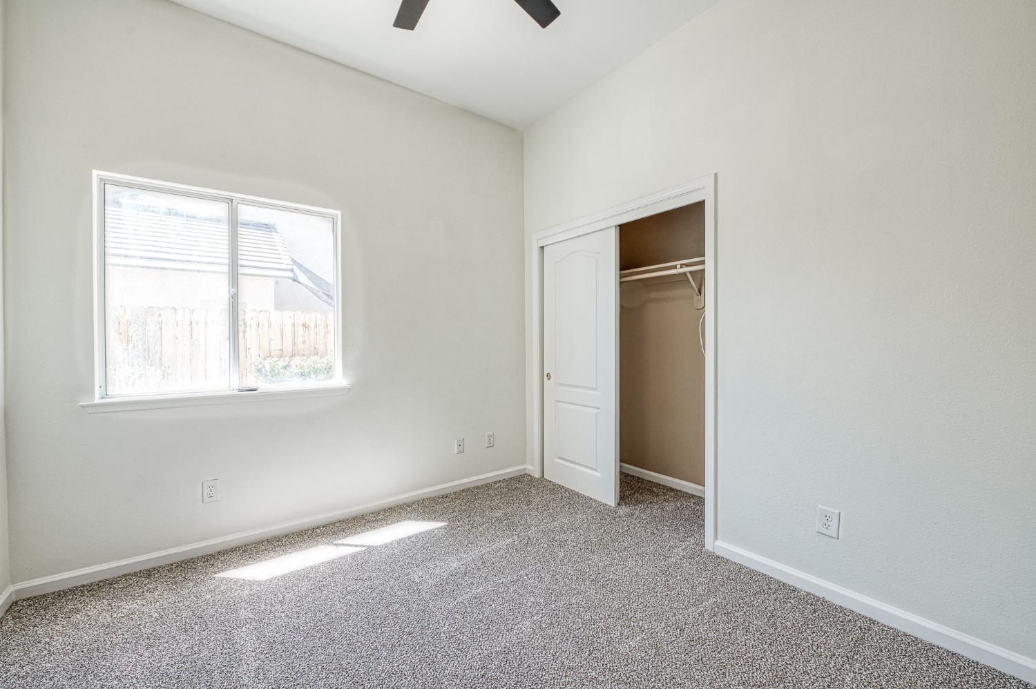 862 McArthur, Clovis, CA 93611