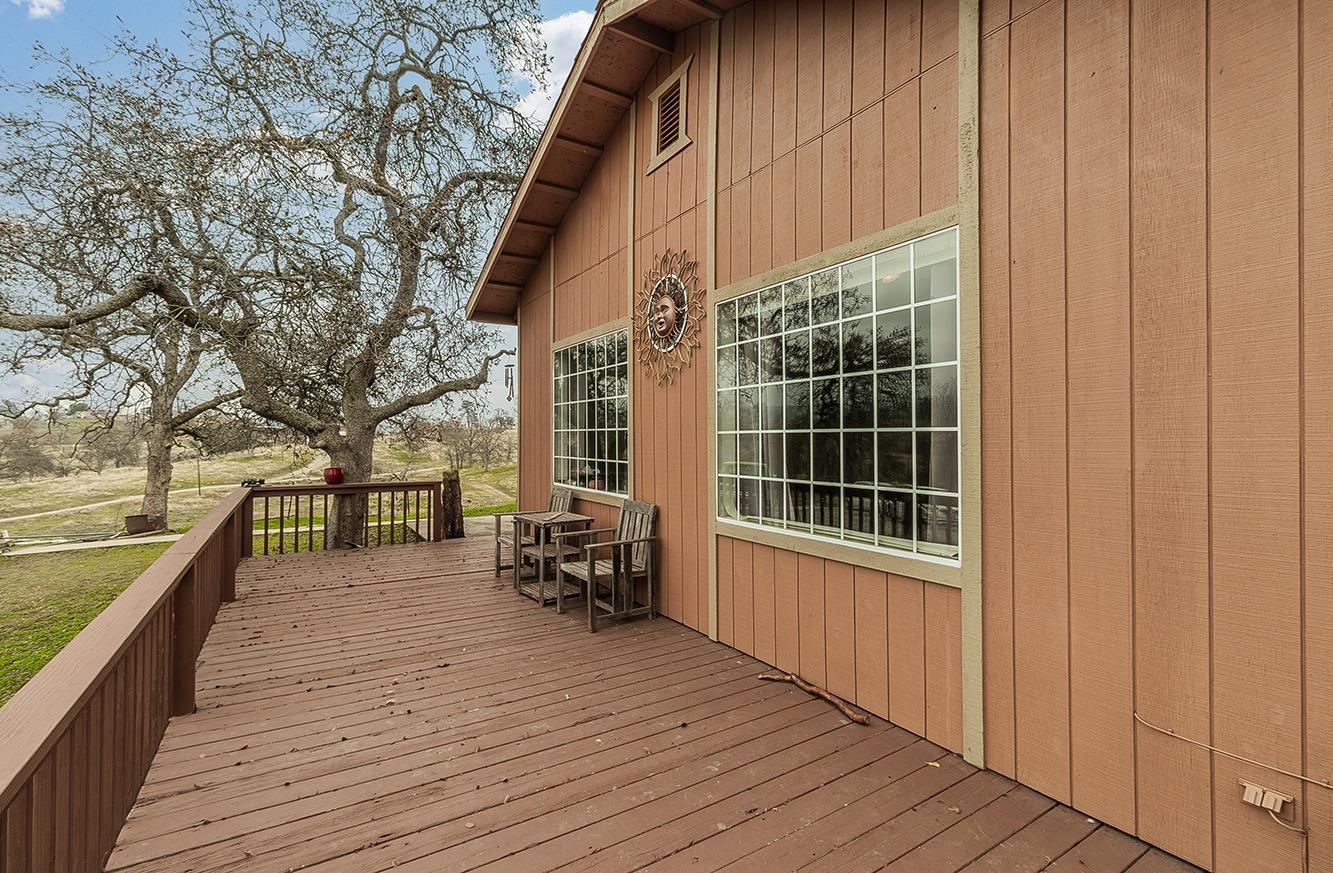 40696 Oakwood Rd, Madera, CA 93636