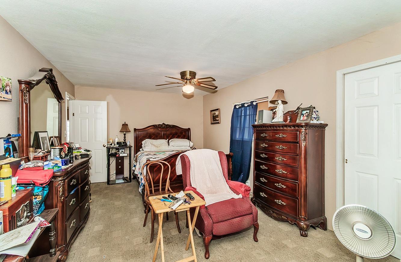 40696 Oakwood Rd, Madera, CA 93636