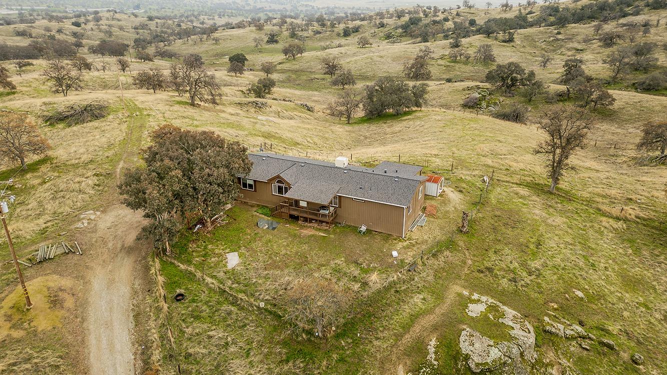 40696 Oakwood Rd, Madera, CA 93636