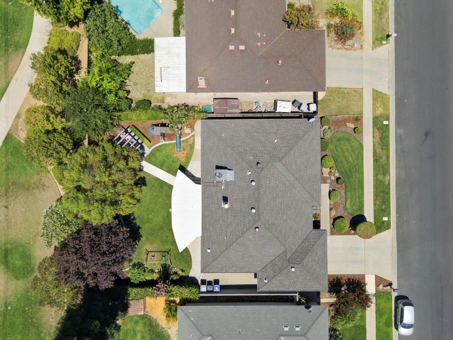 7423 N 4Th St, Fresno, CA 93720