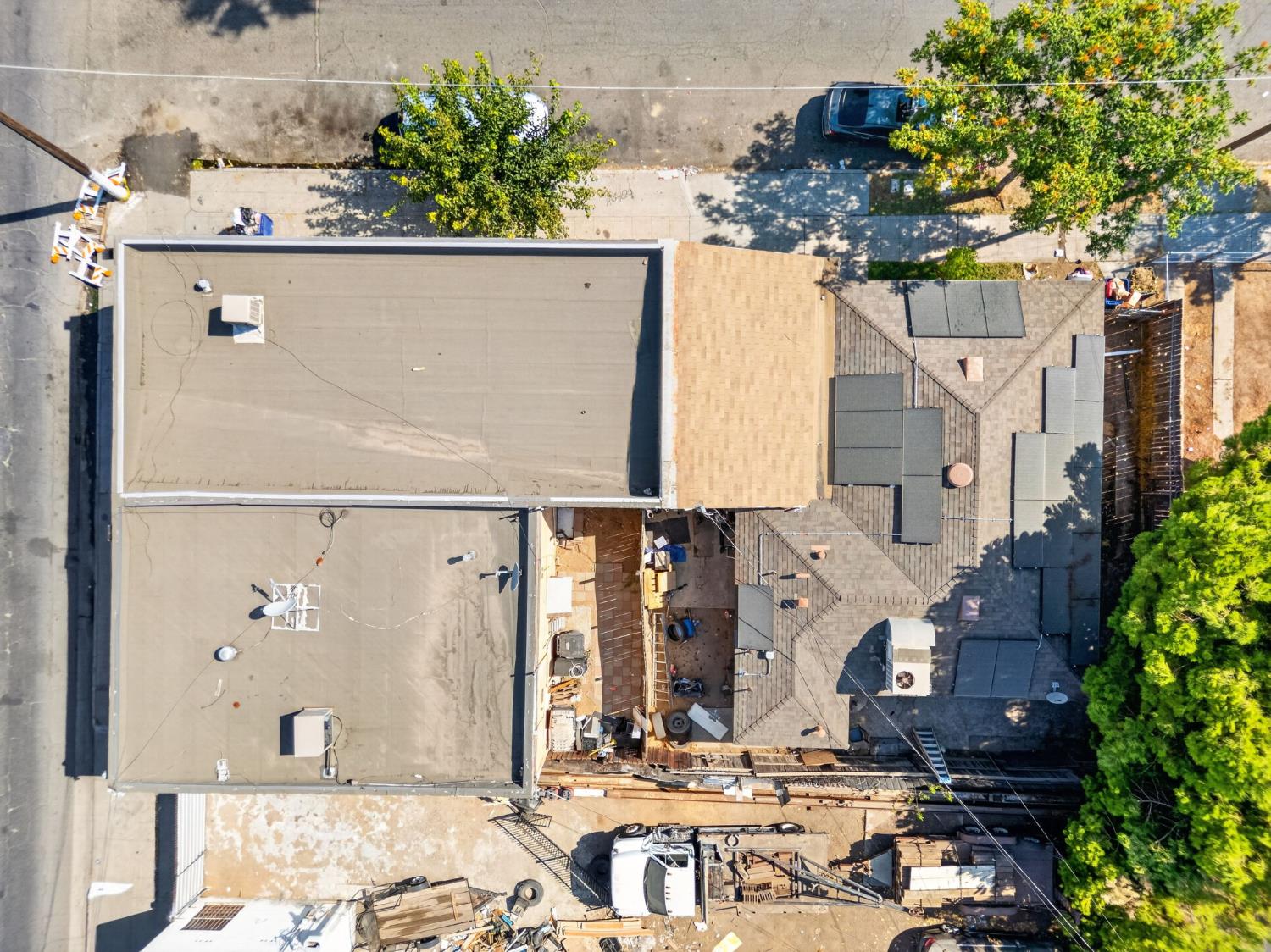 605 N Fresno St, Fresno, CA 93701