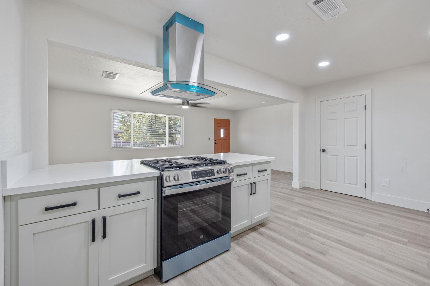 19415 Empire St, Stratford, CA 93263