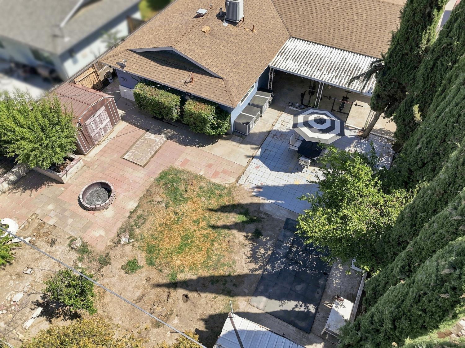 1078 W Madalyn Ave, Tulare, CA 93274