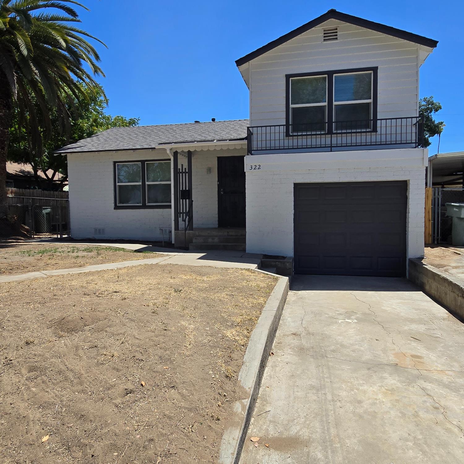 322 E Kearney Blvd, Fresno, CA 93706