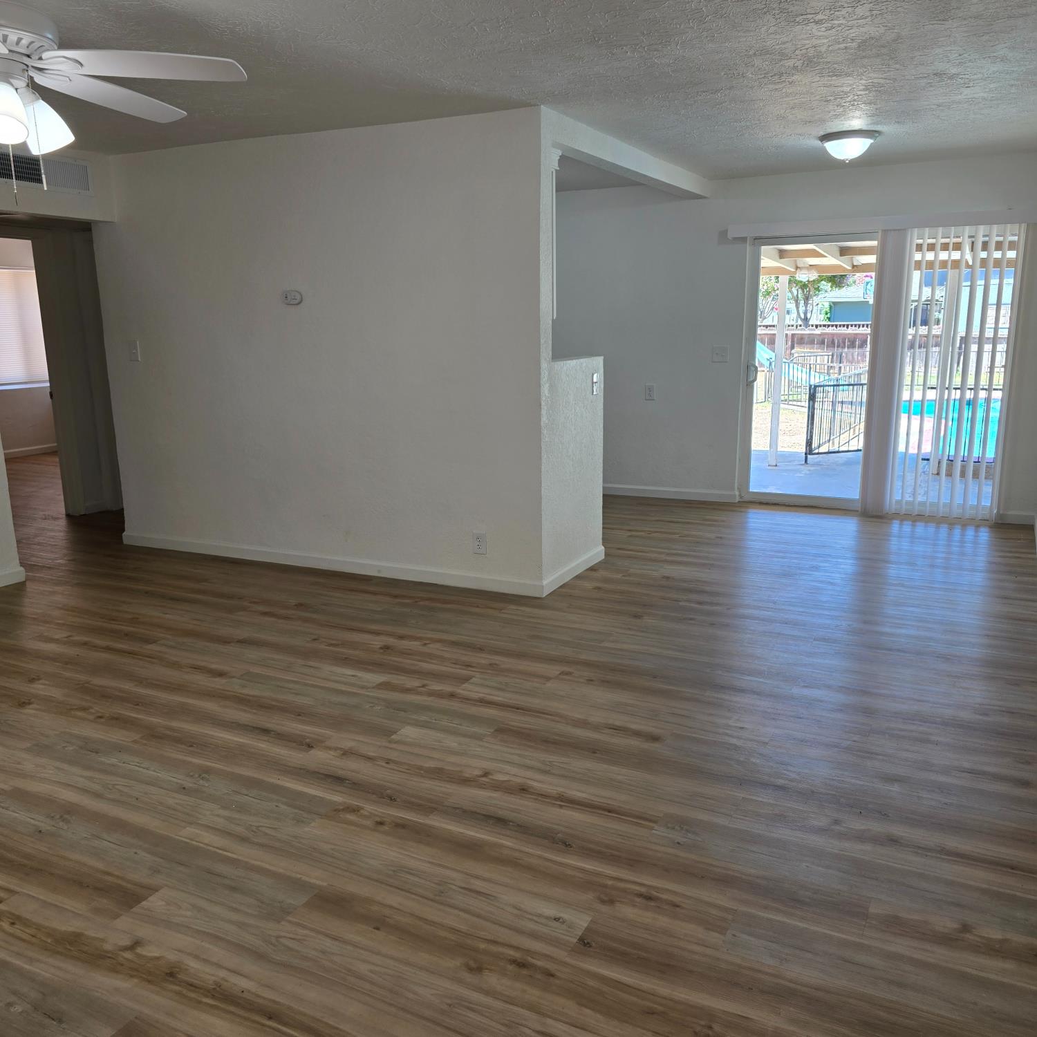 1044 W Fedora Ave, Fresno, CA 93705