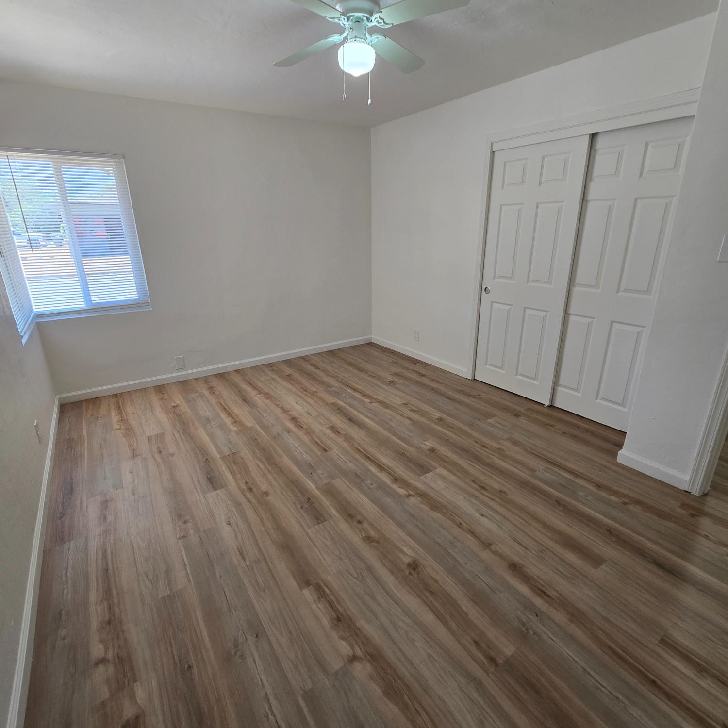 1044 W Fedora Ave, Fresno, CA 93705
