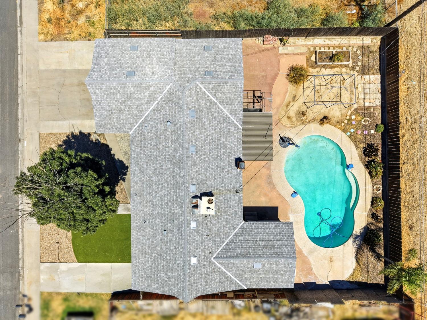 10139 David St, Hanford, CA 93230