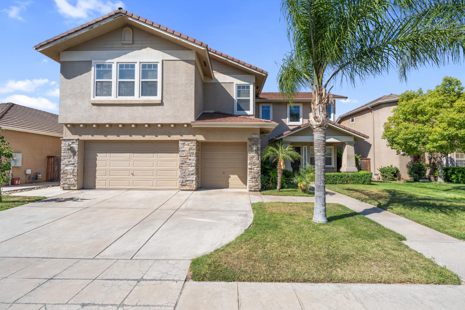 6208 W Menlo Ave, Fresno, CA 93722