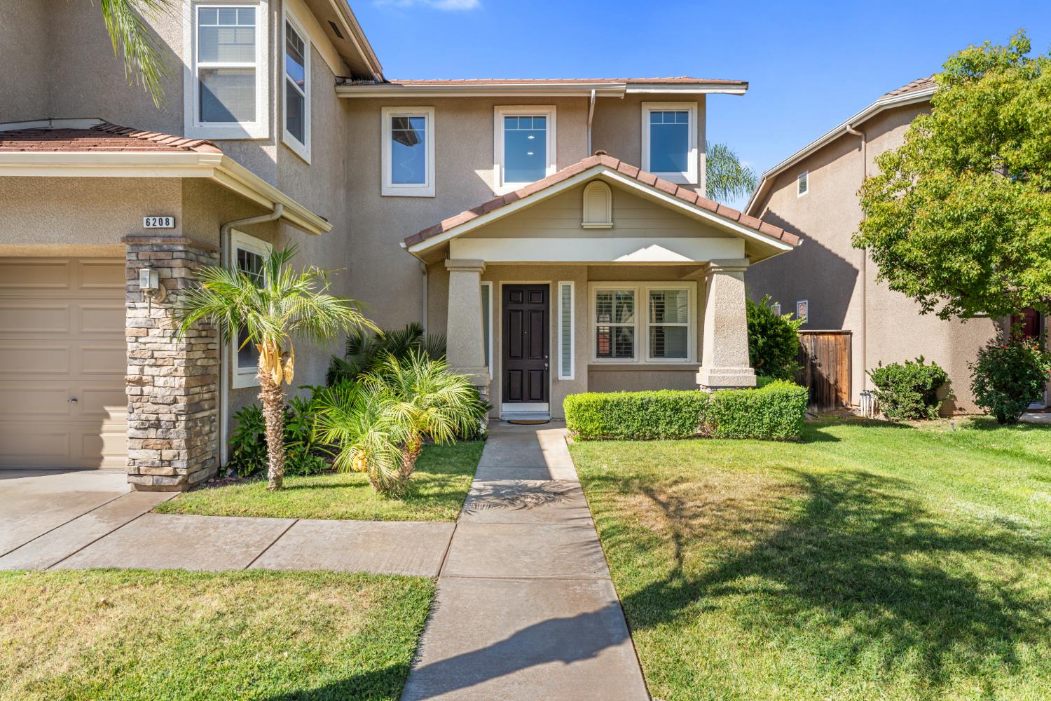6208 W Menlo Ave, Fresno, CA 93722