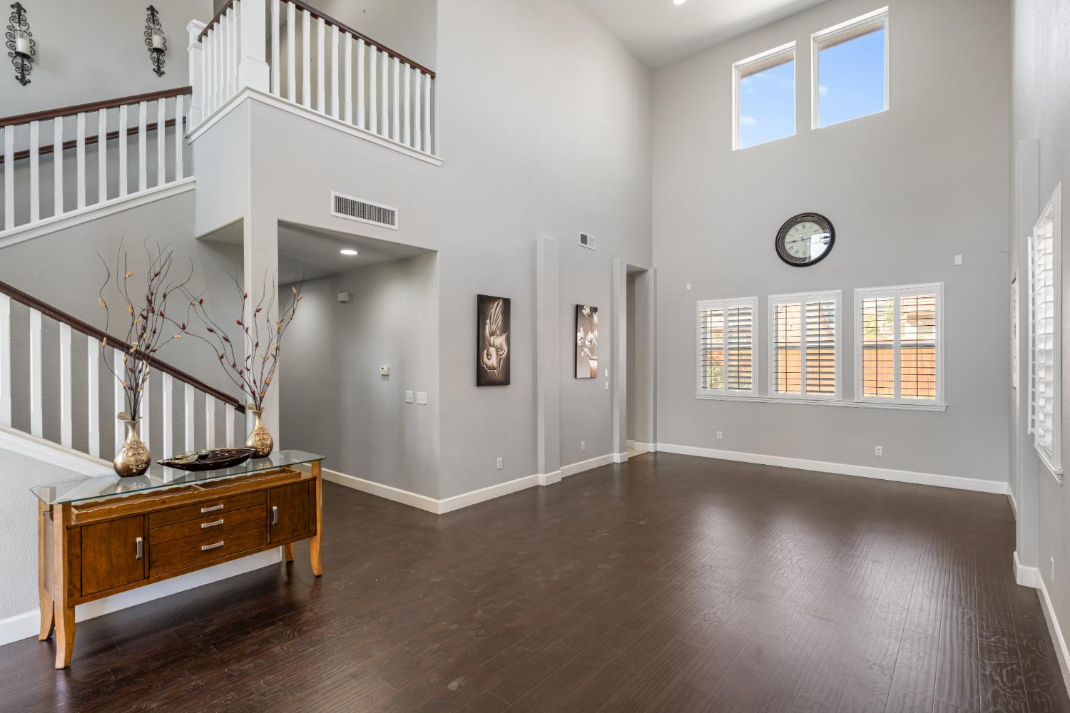 6208 W Menlo Ave, Fresno, CA 93722
