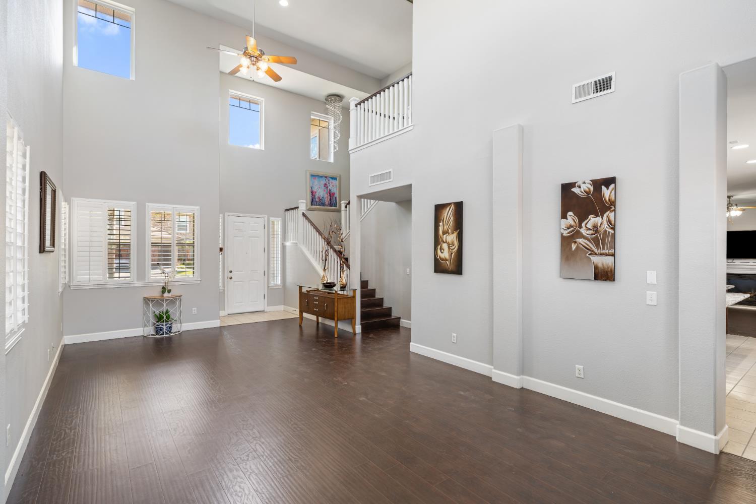 6208 W Menlo Ave, Fresno, CA 93722