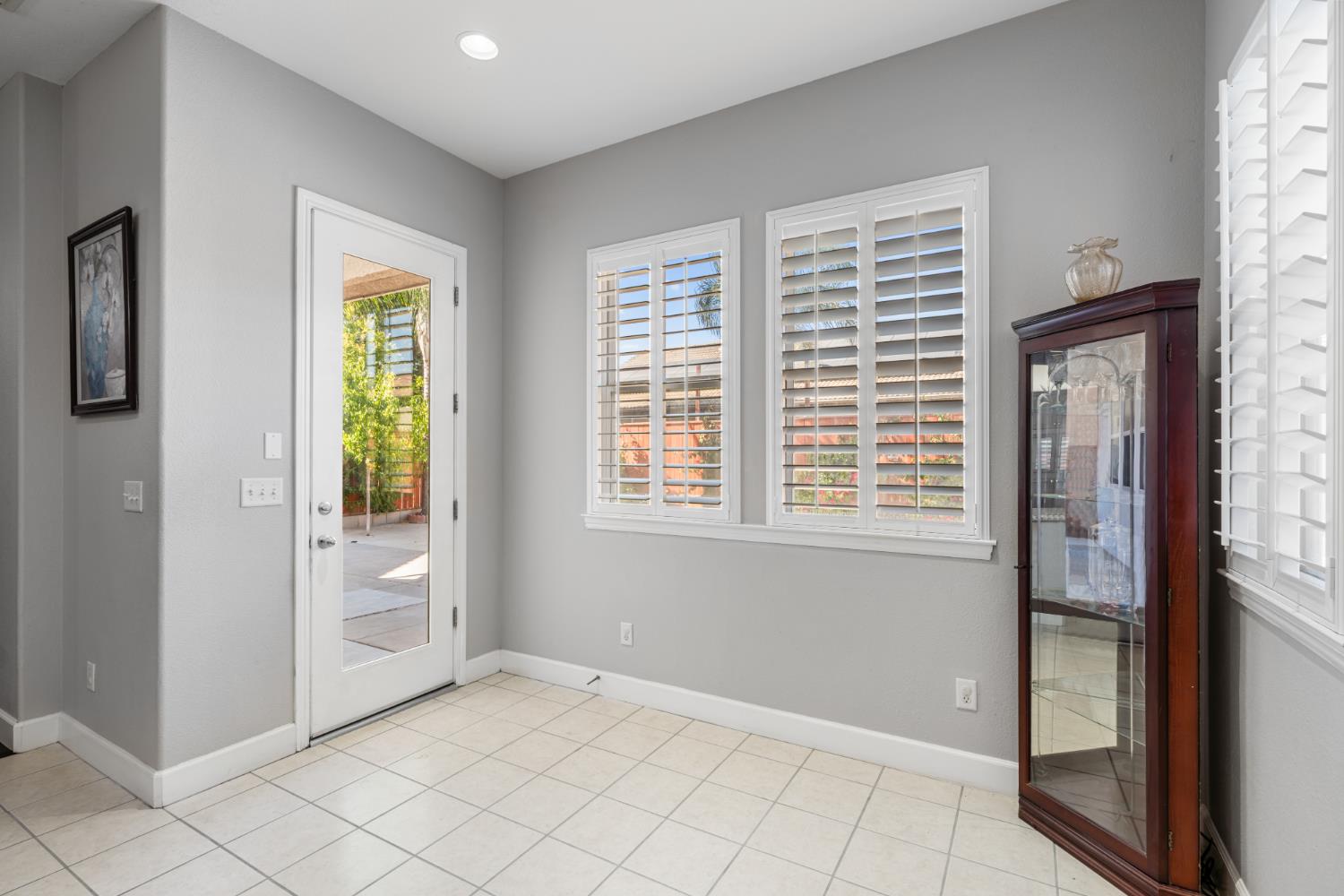 6208 W Menlo Ave, Fresno, CA 93722
