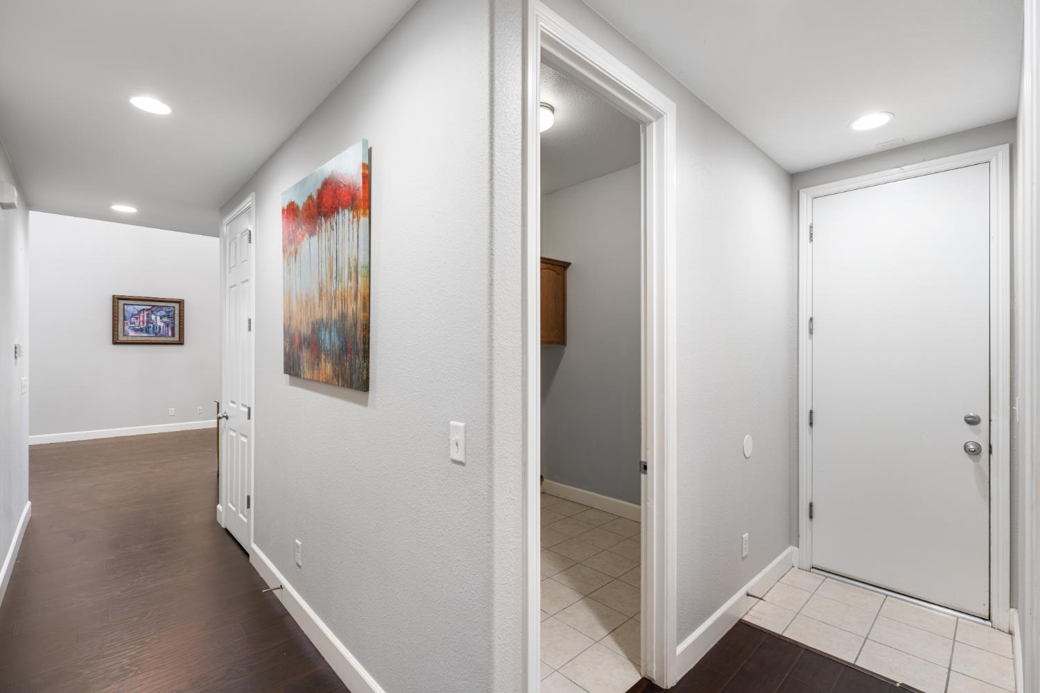 6208 W Menlo Ave, Fresno, CA 93722