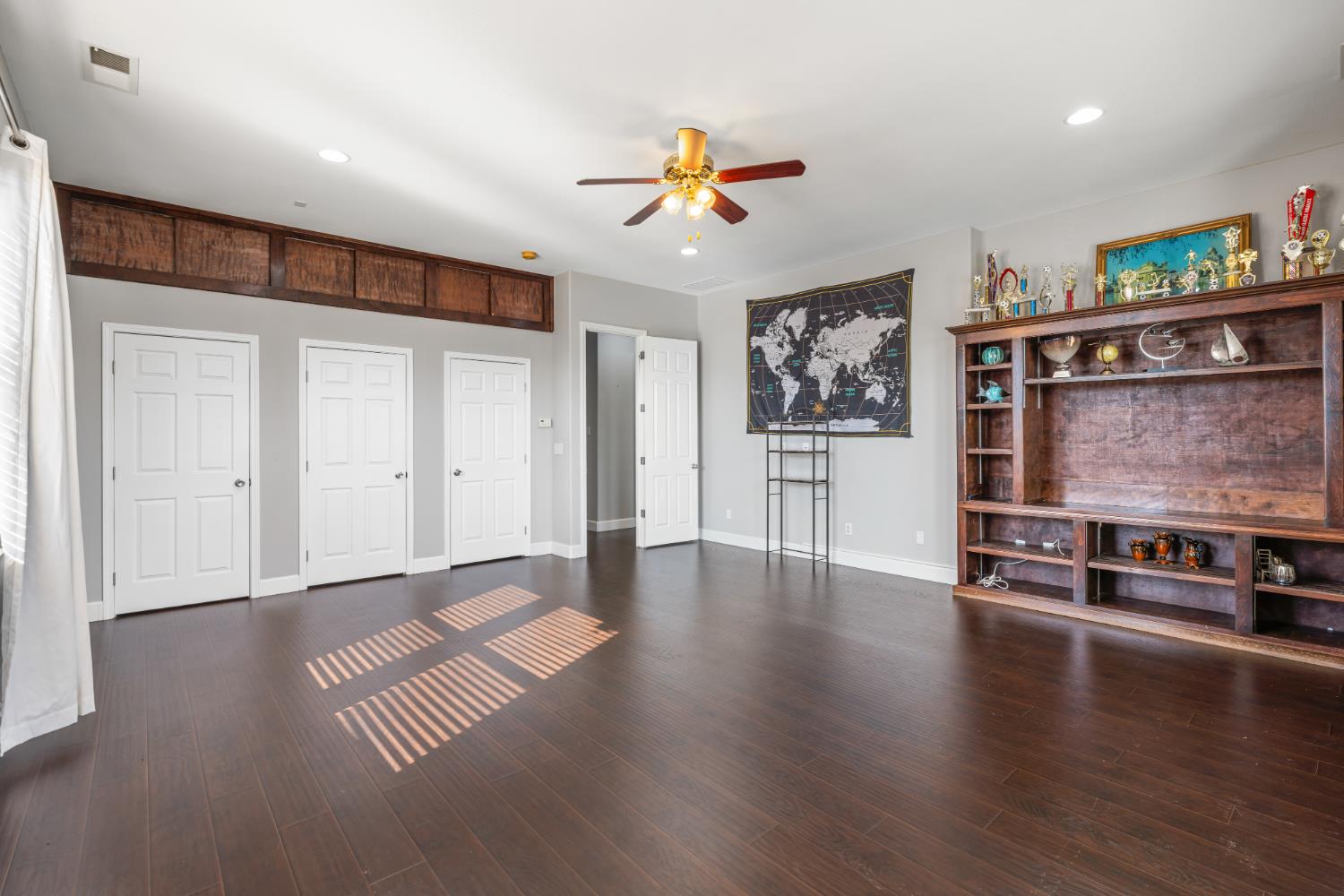 6208 W Menlo Ave, Fresno, CA 93722