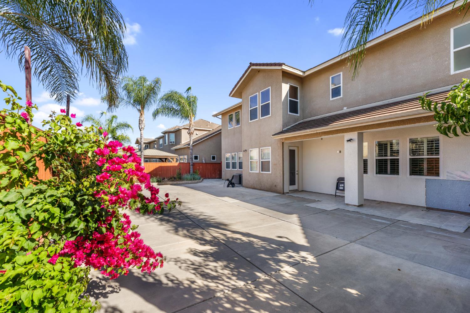6208 W Menlo Ave, Fresno, CA 93722