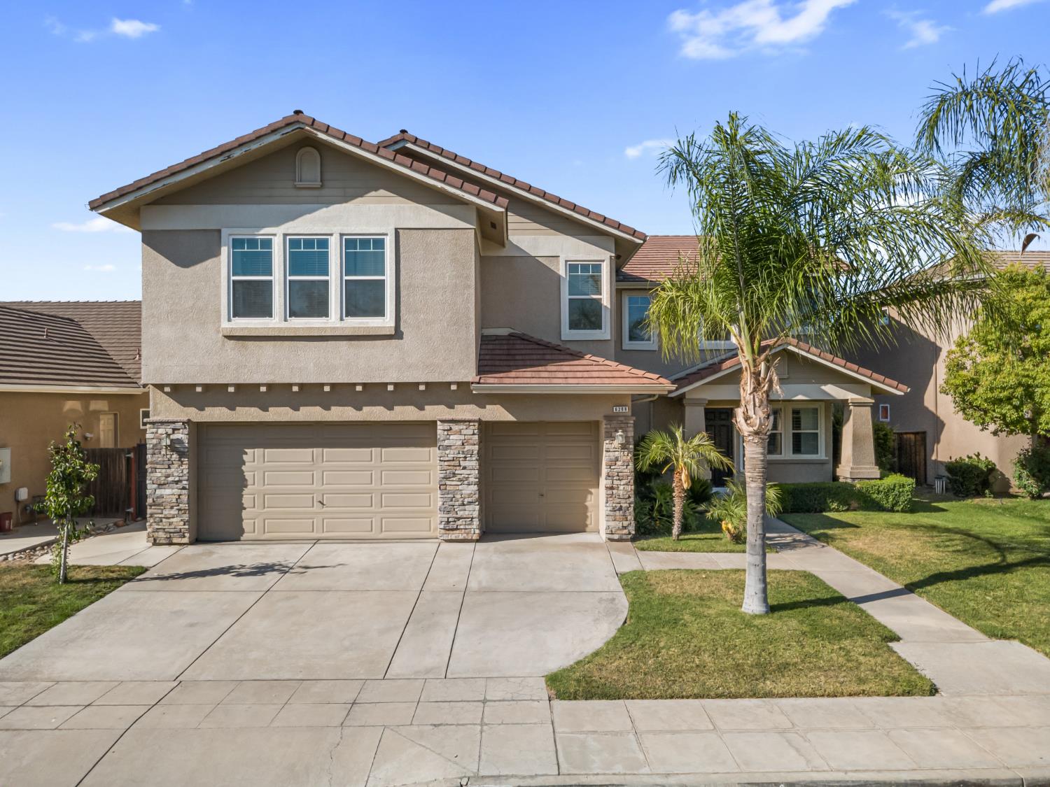 6208 W Menlo Ave, Fresno, CA 93722