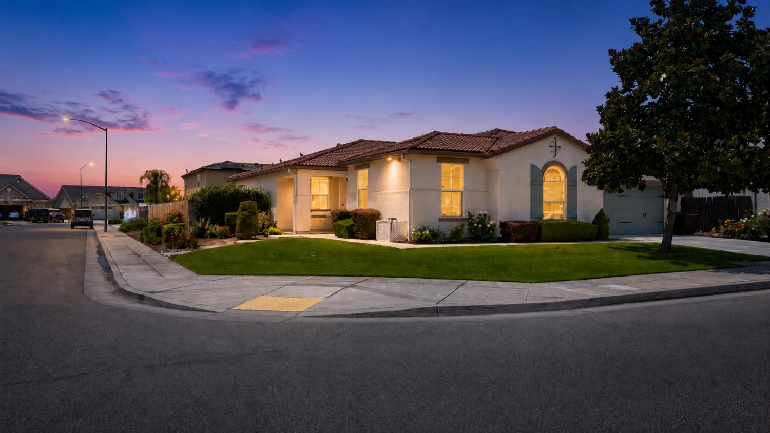 3659 N Pearwood Ave, Fresno, CA 93727