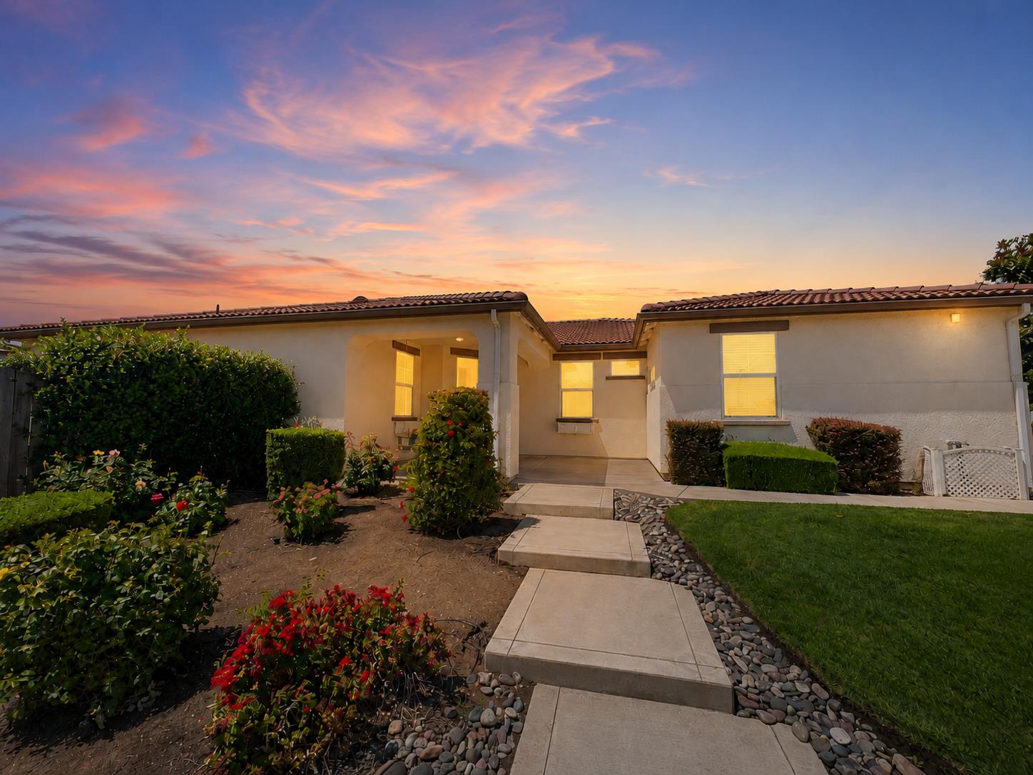 3659 N Pearwood Ave, Fresno, CA 93727