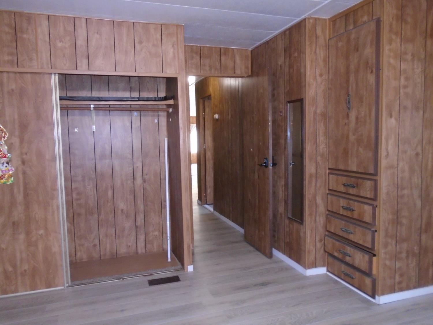 860 #157 E Grangeville Blvd #157, Hanford, CA 93230