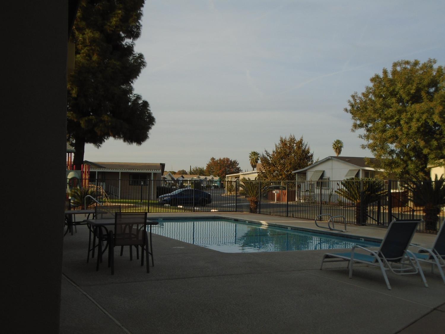 860 #157 E Grangeville Blvd #157, Hanford, CA 93230