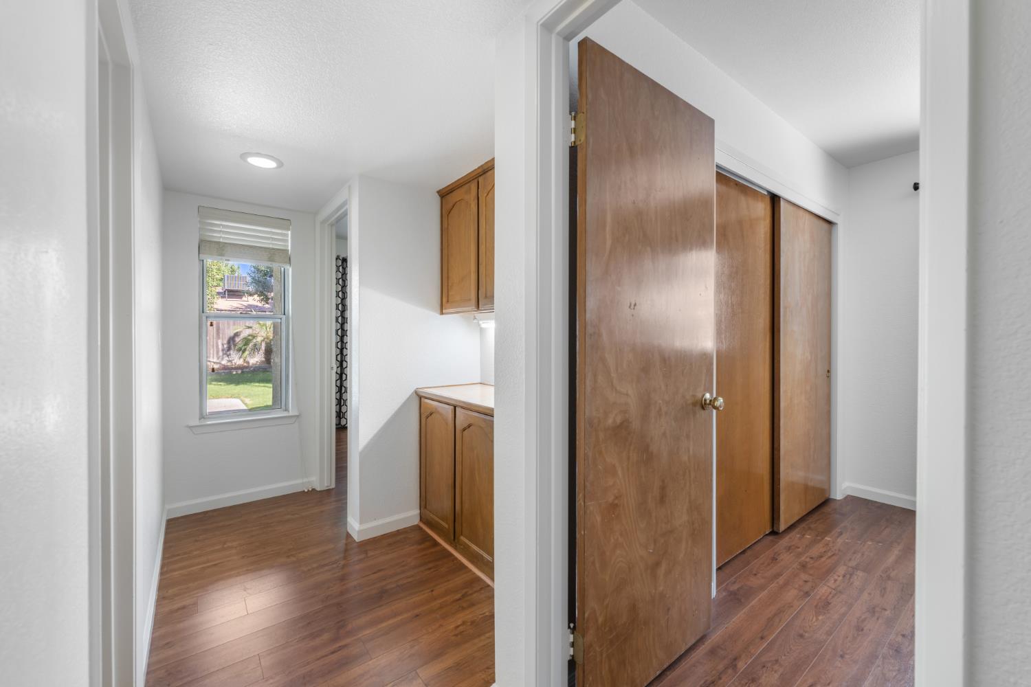 6305 N Barcus Ave, Fresno, CA 93722
