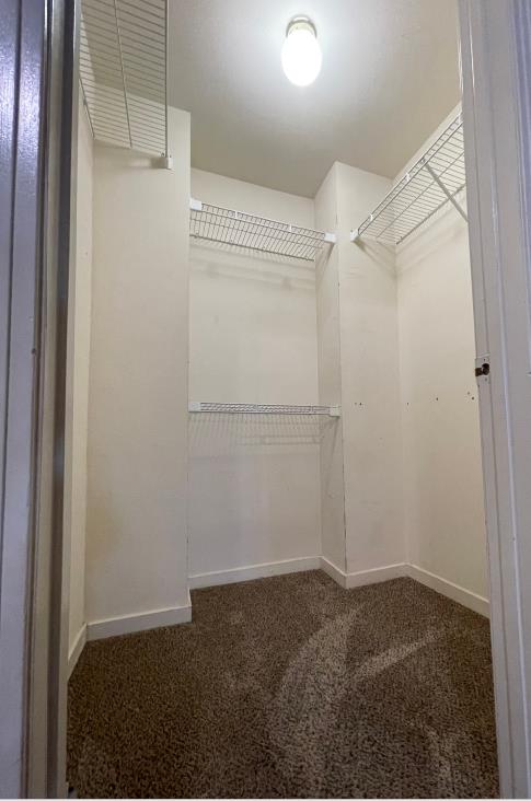 687 N Milner St, Tulare, CA 93274