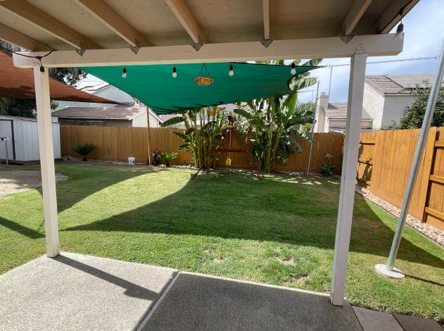 687 N Milner St, Tulare, CA 93274