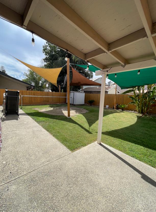 687 N Milner St, Tulare, CA 93274