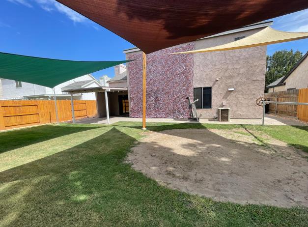 687 N Milner St, Tulare, CA 93274