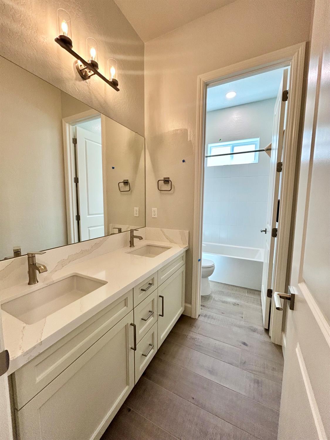 1626 Windmill Lane, Clovis, CA 93619