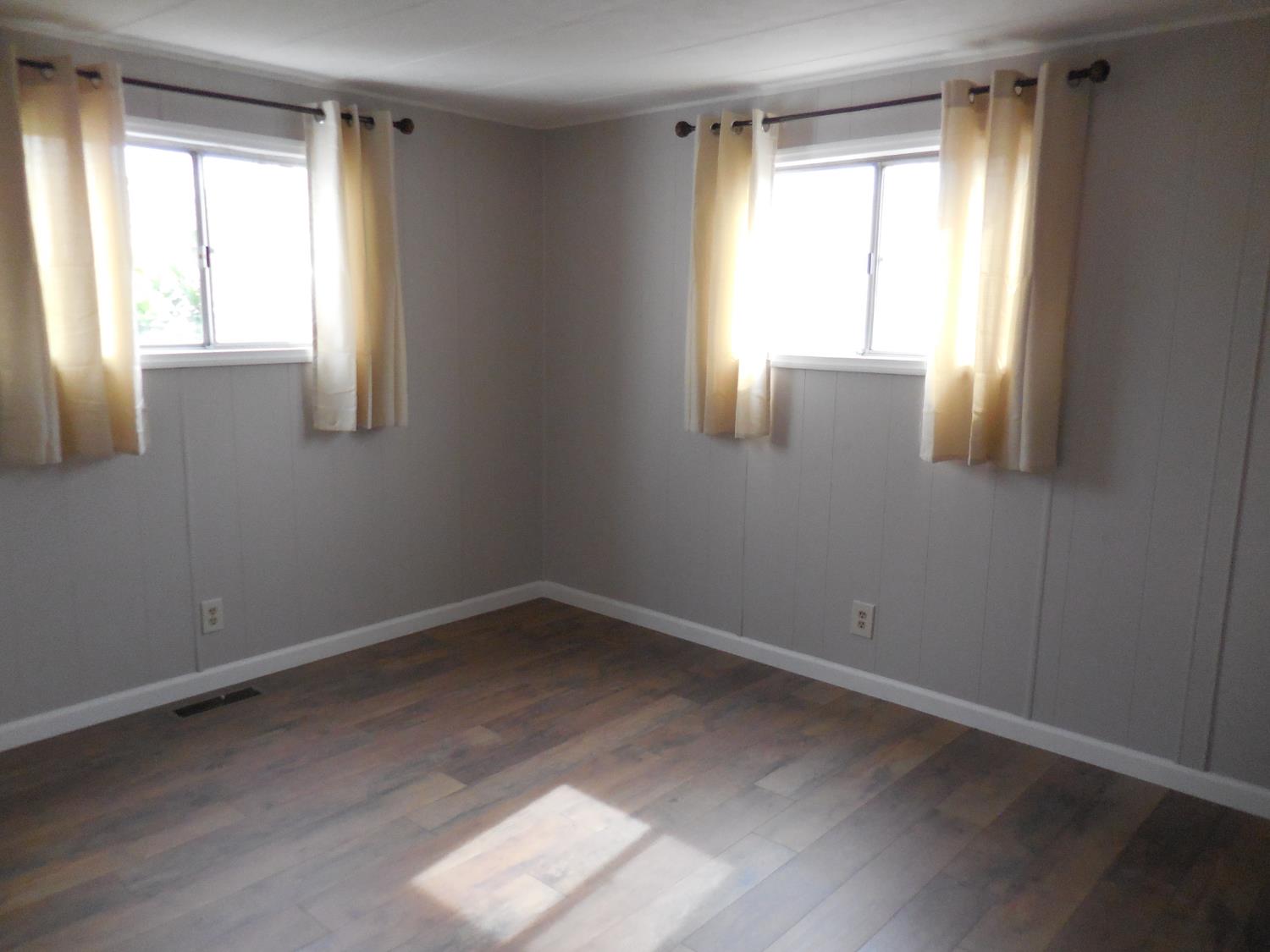 221 W Herndon Ave #178, Pinedale, CA 93650