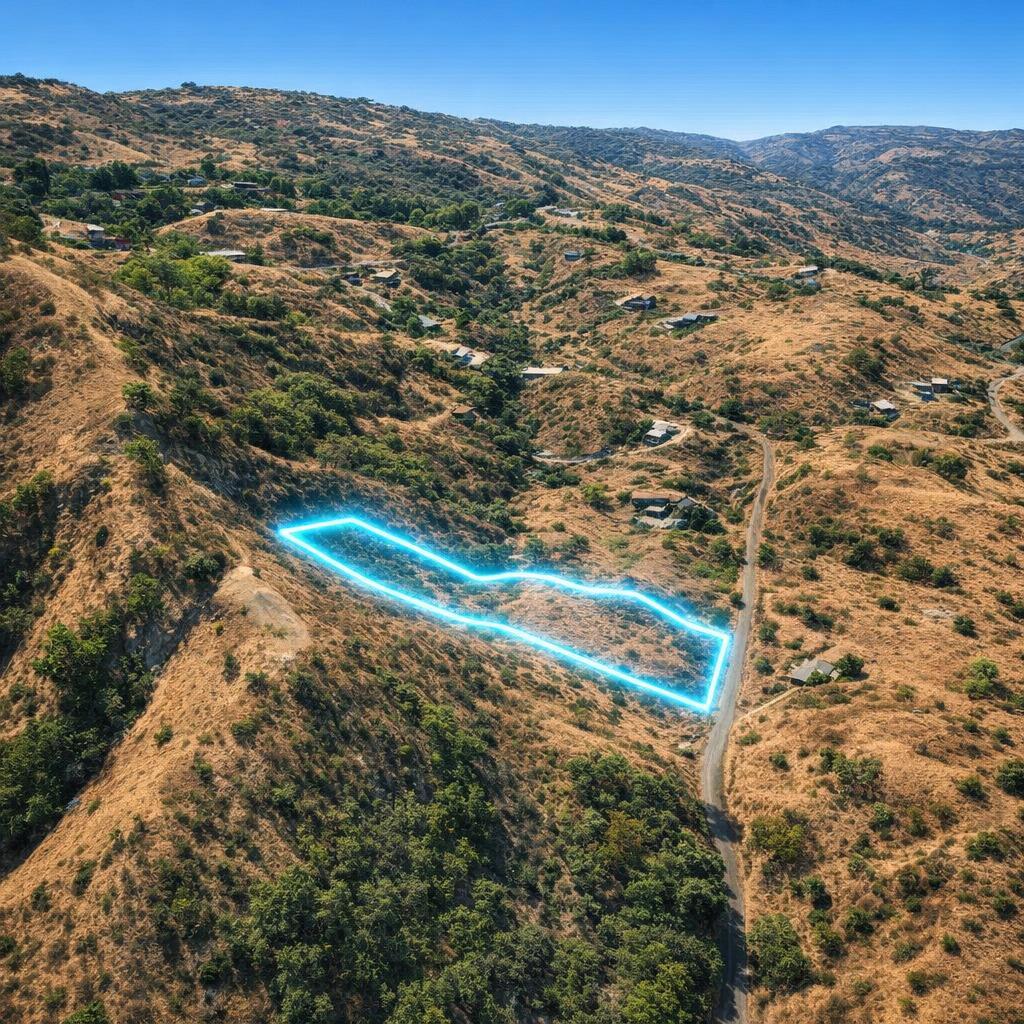 34447 34499 Cougar Ln, Yokuts Valley, CA 93675