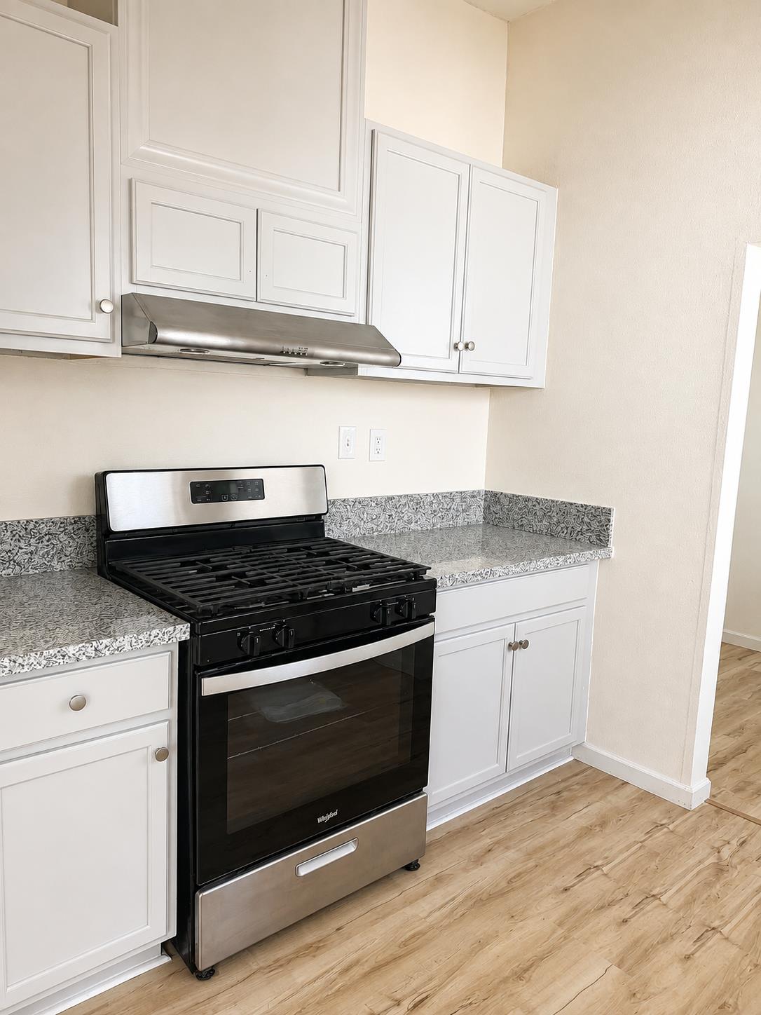 241 tuolomne, Fresno, CA 93706