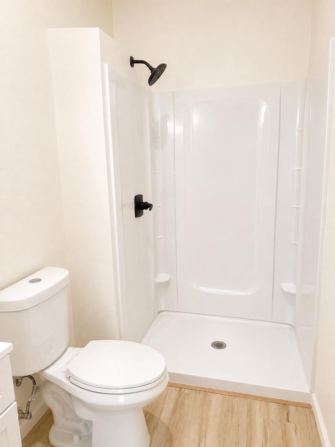 241 tuolomne, Fresno, CA 93706