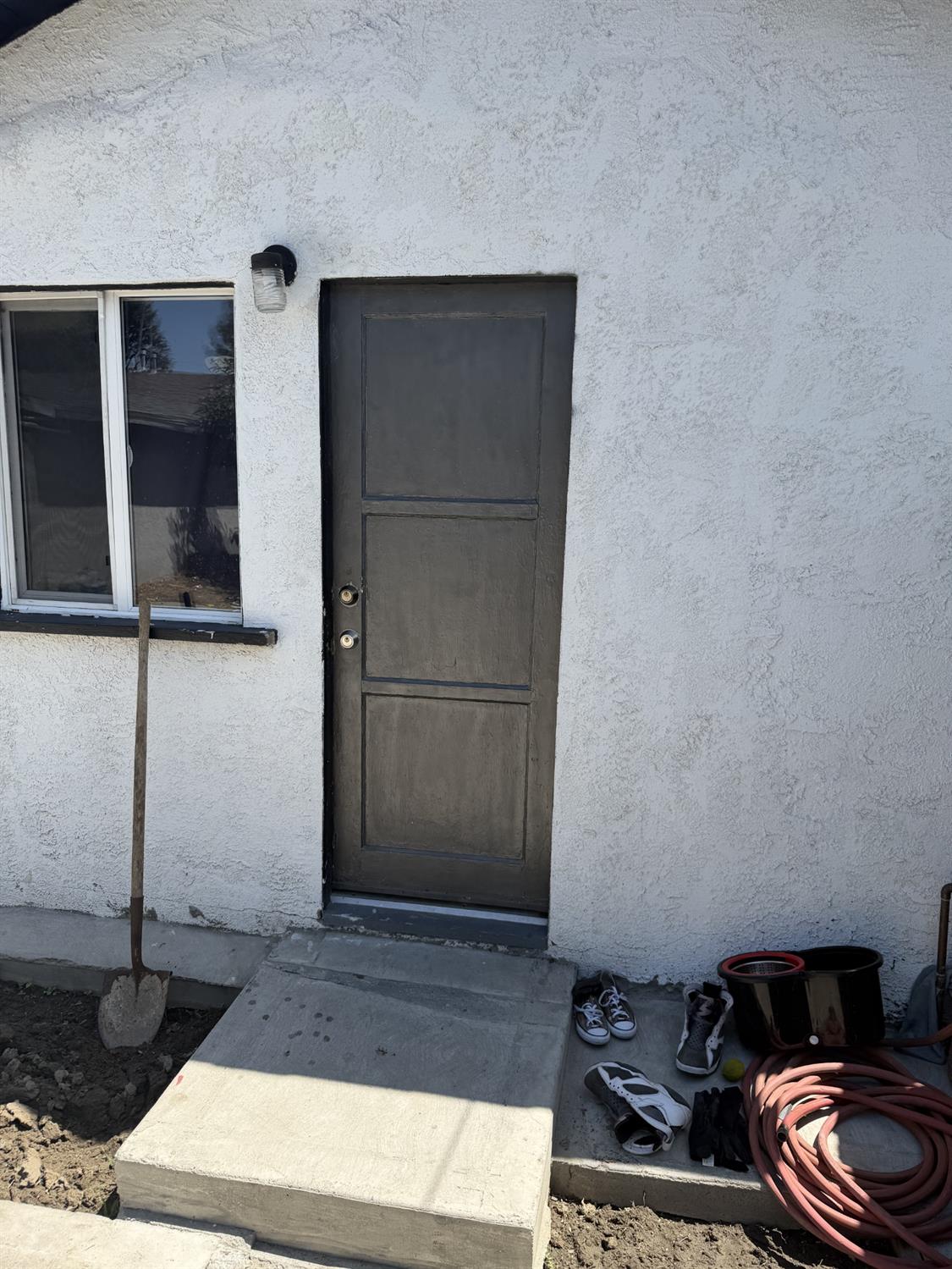 7114 Miramonte Blvd, Los Angeles, CA 90001
